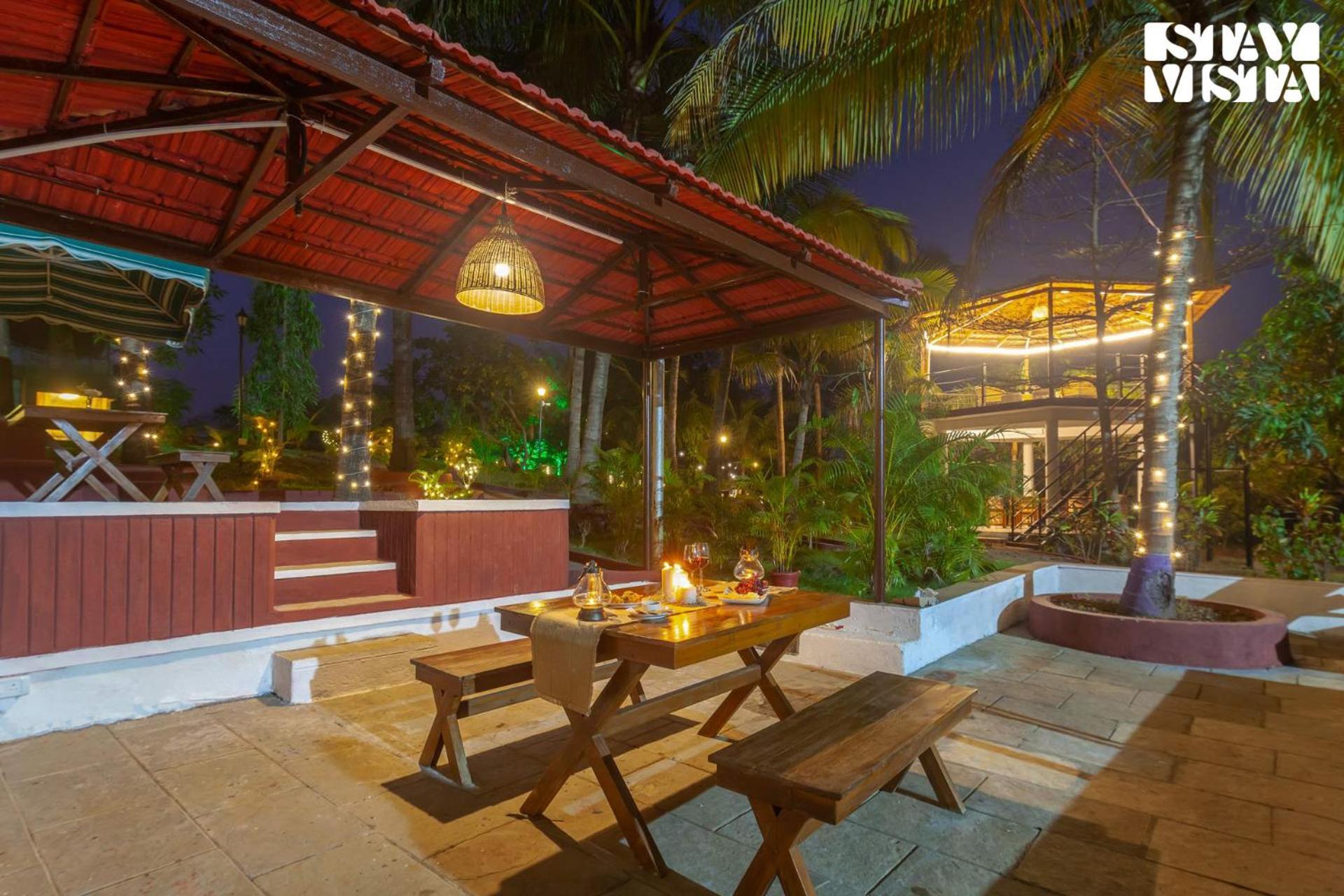 Stayvista'S Firefly Mountain Retreat - Villa With Private Pool, Gazebo & Terrace Karjat Exterior foto